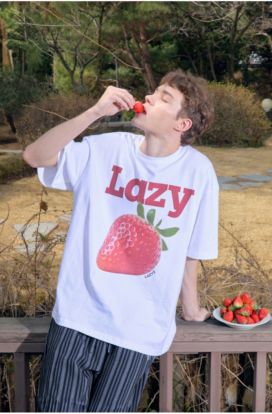 Lazy Strawberry T-shirt - LAZYZ